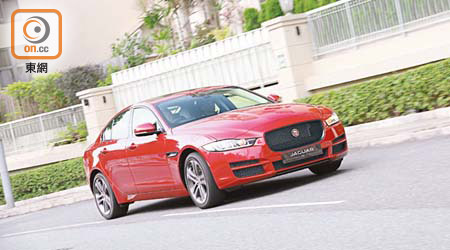 Jaguar XE Prestige<br>售價：$379,900