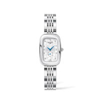 22×32mm Equestrian小秒針腕錶，採用Damier飾紋銀色錶盤及鑽石刻度設計。<br>$27,700