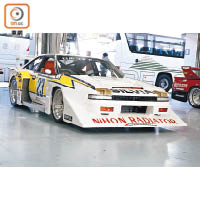 車身有閃電拉花的Nichira Impul Silvia Turbo（1983年），誇張前擾流極具霸氣。