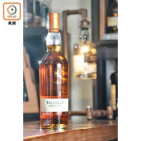 出自酒廠Talisker的30年單一麥芽蘇格蘭威士忌，亦是盧文禮第一支品嘗的威士忌，多年來保持高水準，是地位甚高的酒廠之一。$5,600（a）