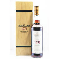 The Macallan Fine & Rare 1971 30 Year Old（互聯網圖片）