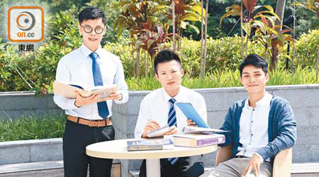 恒生管理學院的3位同學（左起）王子健（Jimmy）、陳均榆（Luis）和葛汶傑（Steven）在參閱有關書籍及論文後，撰寫出「清真物流及供應鏈管理」的個案研究，成功奪得第9屆「香港運輸物流學會個案比賽」的冠軍。