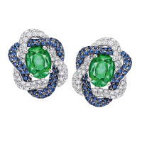 Twisting Glamour橢圓形綠寶石、藍寶石及鑽石耳環，鑲有2顆共重2.02卡的橢圓形綠寶石及鉑金。 $138,000