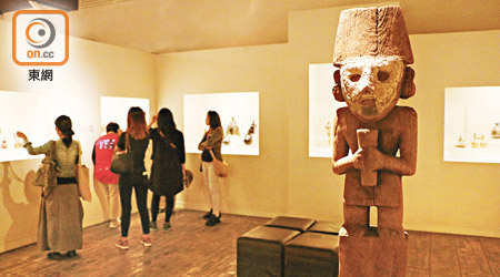 博物館的常設展覽共有7個展區，雕塑、陶藝、首飾等分得清清楚楚，即使唔熟歷史都唔會愈睇愈亂。