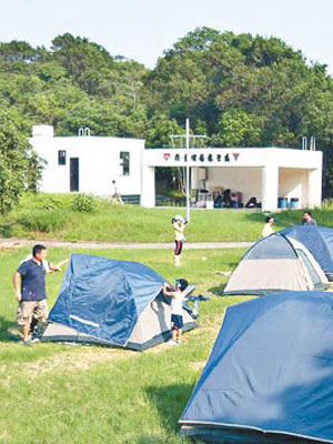 在青年會黃宜洲青年營紮營露宿，可度過難忘的元宵節。