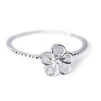 Daisy 18K鍍銠純銀花形鑽石戒指 $900