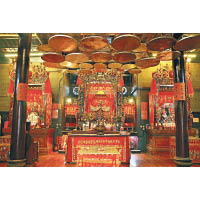 三太子宮坐落於汝州街，是全港唯一主祀哪吒的廟宇，跟當地曾爆發疫症的歷史有關。