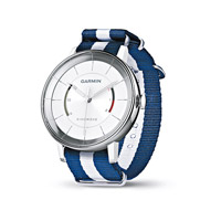 希臘海洋（Geek）似足航海錶，深藍白尼龍腕帶別具航海風味。