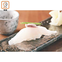 剝皮魚<br>肉質：味道十分淡，質感較為紮實。<br>食法：一般會用剝皮魚魚肝來提升其滑口感及味道層次。