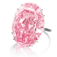 「粉紅之星」橢圓形內部無瑕艷彩粉紅鑽，重達59.60卡。成交價HK$5億5,300萬