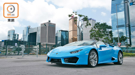 Lamborghini Huracán RWD Spyder擁有580匹馬力，牛氣沖天。