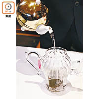 清新風味<br>冷泡方法是將茶包加入1公升純淨的室溫水，再放進雪櫃冷藏約12小時，茶味較為清爽淡雅。