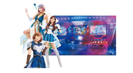 台灣「神魔女將」小雪、娜美和愛麗絲（上至下），會於電競場內跟觀眾大玩互動遊戲。