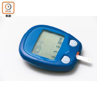 糖尿病或高血壓患者，可透過檢測工具了解身體狀況。