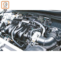 引擎的耗油量極低，每公升油可行駛21.1km。