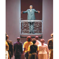 閉幕節目《曼德拉》結合歌劇、百老匯音樂劇和當地傳統歌舞。