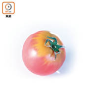 Amela番茄<br>產地：日本<br>特性：皮脆多汁無渣，香甜帶果味。<br>點解名貴：專為改良番茄甜度而栽種的溫室品種，糖分比一般番茄高1.5倍，屬靜岡及長野縣獨有的品種，價錢高昂。