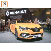 Megane R.S.披上了一身鮮橙色，更為吸睛。