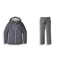 Patagonia的Women's Stretch Nano Storm® Jacket及Simul Alpine Pants，能於高山遊玩時有效地保暖。