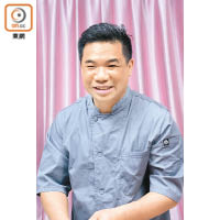 葉少華師傅有多年烹調傳統粵菜經驗，他指炸蛇丸是幾近失傳的傳統蛇菜之一。