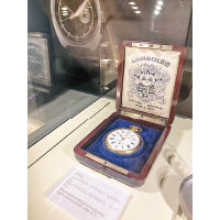 1906年18K金懷錶，搭載19.73手動上鏈機芯。