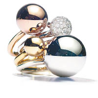 Tiffany HardWear Ball Ring戒指（18K玫瑰金 $10,200、18K白金鑽石 $33,500、18K黃金 $6,650、純銀 $1,650）（C）