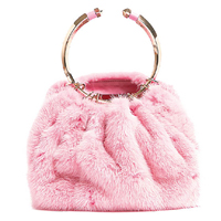 Valentino粉紅色毛毛×金色圓環手挽袋 $25,000（B）
