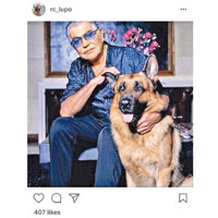 Roberto Cavalli愛犬——Lupo Cavalli<br>同樣擁有自己IG Account的Lupo，經常隨Roberto Cavalli出入。Roberto話Lupo不只帶給他很多創作靈感，更會在Fashion Show上幫手揀衫。