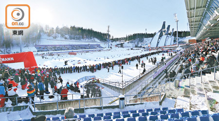 離韋西湖不遠的Lahti Sports Centre是拉赫蒂的地標場館，曾先後舉辦過7屆北歐滑雪世界錦標賽。