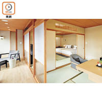 高輪花香路由16間日式客房所組成，設計保留了日式建築風味。