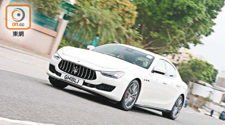 Maserati Ghibli <br>售價：$988,000起