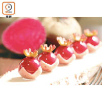 紅菜頭紅莓朱古力：香脆的曲奇、甜美的餡料均以紅菜頭製作，加入牛奶朱古力及紅莓慕絲，遠看猶如一粒紅寶石。