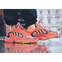 橙色adidas Originals Yung 1 $1,099