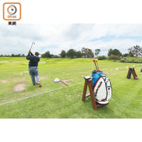 設有導師和練習場地，給大家初嘗高爾夫球樂趣。