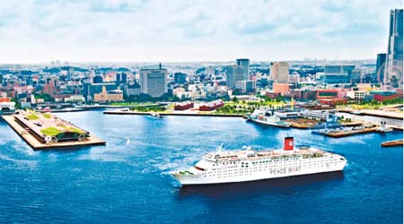新華旅遊首度與Peace Boat和平船合力推介第101次環遊世界之旅，踏足五大洲多個國家。