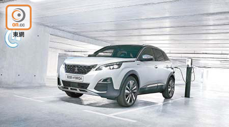 Peugeot 3008 GT Hybrid4，以實用及節能掛帥。