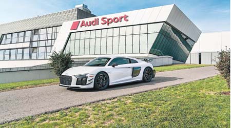 Audi R8 V10 Plus Coupe推出Competition Package限量版，勢成為車迷搶手貨。