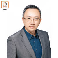 專家有Say：香港資訊科技商會榮譽會長方保僑（Francis）表示：「智能家居依家人人都玩，Apple HomePod似乎有點姍姍來遲，而且只限iOS裝置配對，定價又唔平。但勝在有一班果迷支持，然而想進一步普及，建議還是開放平台。」