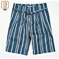 CERRUTI 1881深藍×白色條子短褲 $4,990（A）