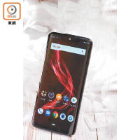 AQUOS Zero 146g羽量級旗艦