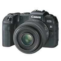 Canon EOS RP全片幅無反，標榜440g輕巧機身。<br>售價：$10,880（淨機身）（b）