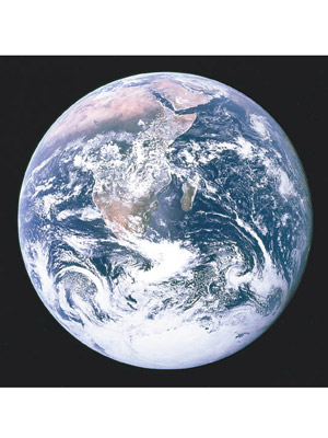 https://commons.wikimedia.org/wiki/File:The_Earth_seen_from_Apollo_17.jpg