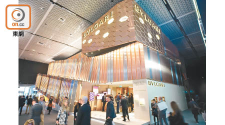 BVLGARI展館貫徹品牌的優雅時尚風格。