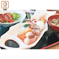 當地的丸山食堂以島上食材和魚鮮為主，刺身定食售¥1,260（約HK$93）。