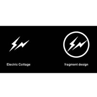 fragment design的前身是1995年創立的Electric Cottage，兩者同樣以兩個閃電為標記，不同的是fragment design於閃電外圍加上一個圓框。