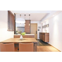 家具以小巧為主，好處是佔用較小空間，令單位於視覺上更為寬敞。