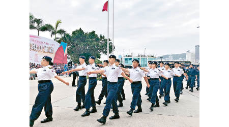 少年警訊領袖團獲邀參與五四運動100周年升旗禮，是全港少年警訊領袖團歷史性第一次參與灣仔金紫荊廣場升旗儀式。