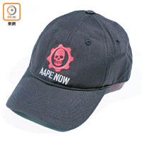 AAPE × GEARS棒球帽。<br>售價：$399