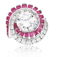 K.S. Sze & Sons 18K白金戒指，鑲嵌2.40卡粉紅尖晶石及一顆3.31卡GIA DVS1完美鑽石。<br>$165萬（A）