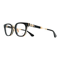 主打歌德風格的銀器品牌也推出眼鏡系列，精緻程度絕對媲美一件銀器。